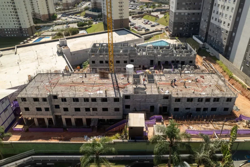 Vista aérea da estrutura em construção