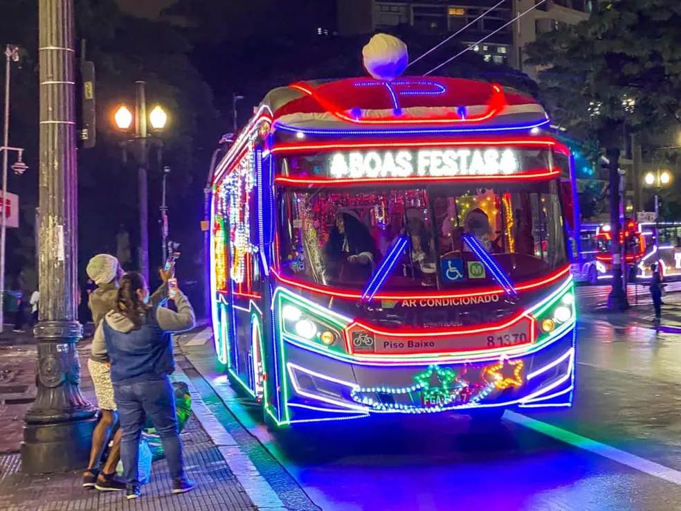Ônibus Iluminado no Natal em SP 2025